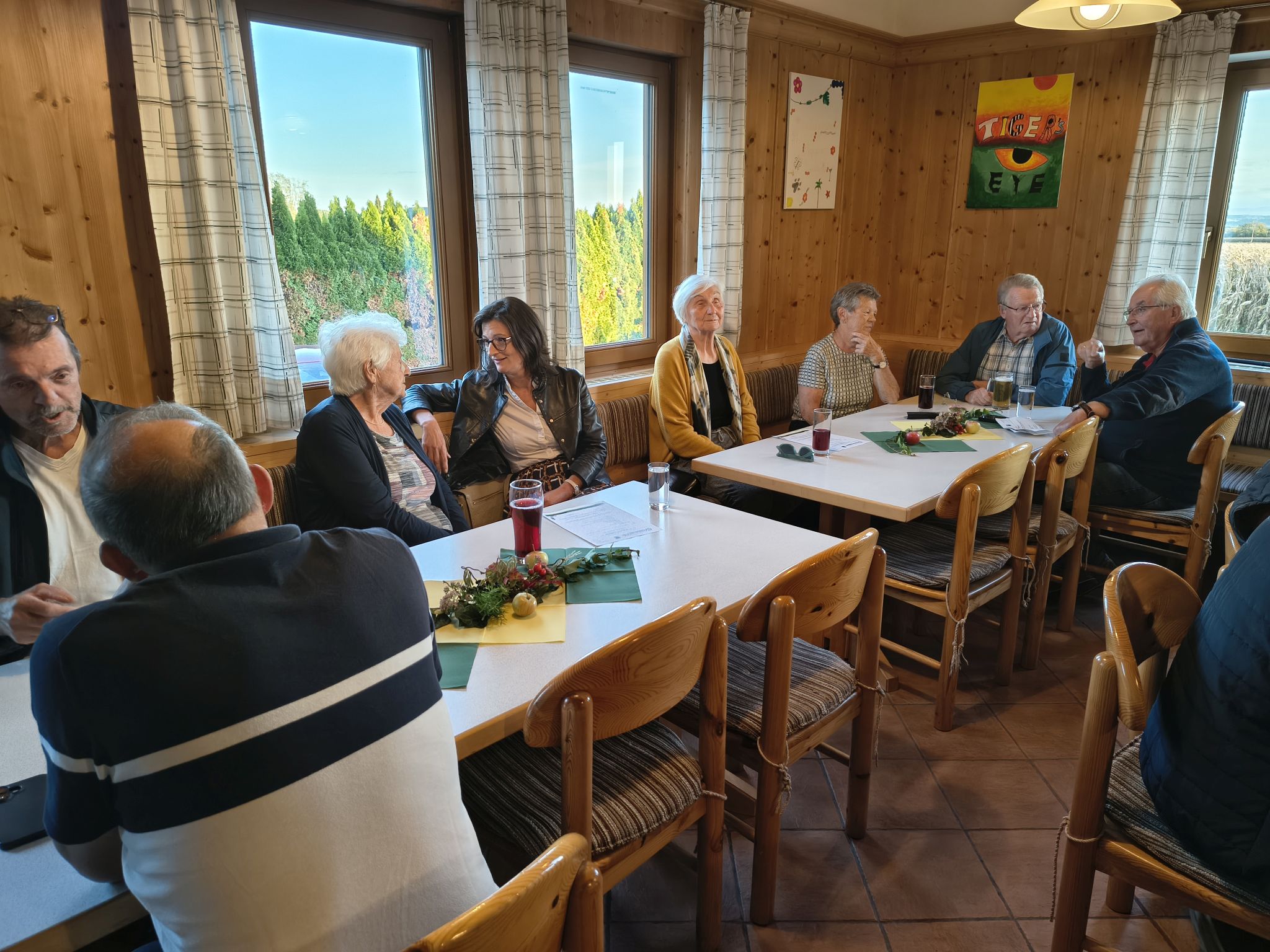 Vor Beginn der Versammlung