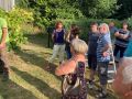 Es wird in den nächsten Garten gewechselt